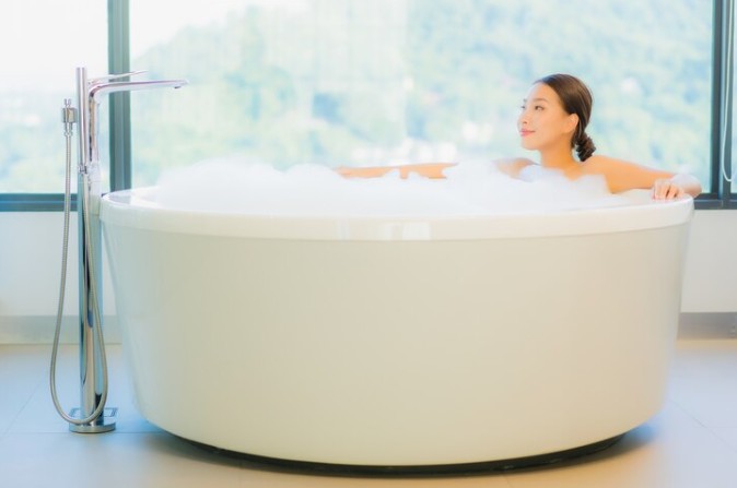 whirlpool bath